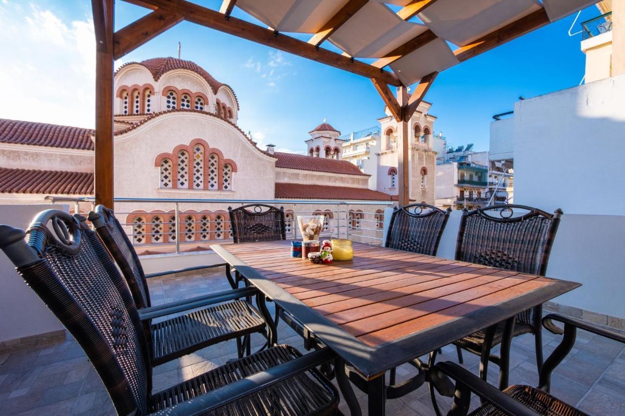 Bright Apartment In Pire Dış mekan fotoğraf